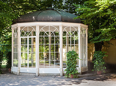 Hellbrunn Palace & Trick Fountains - Pavilion Hellbrunn Palace & Trick Fountains - The original pavilion from the famous movie "Sound of Music".